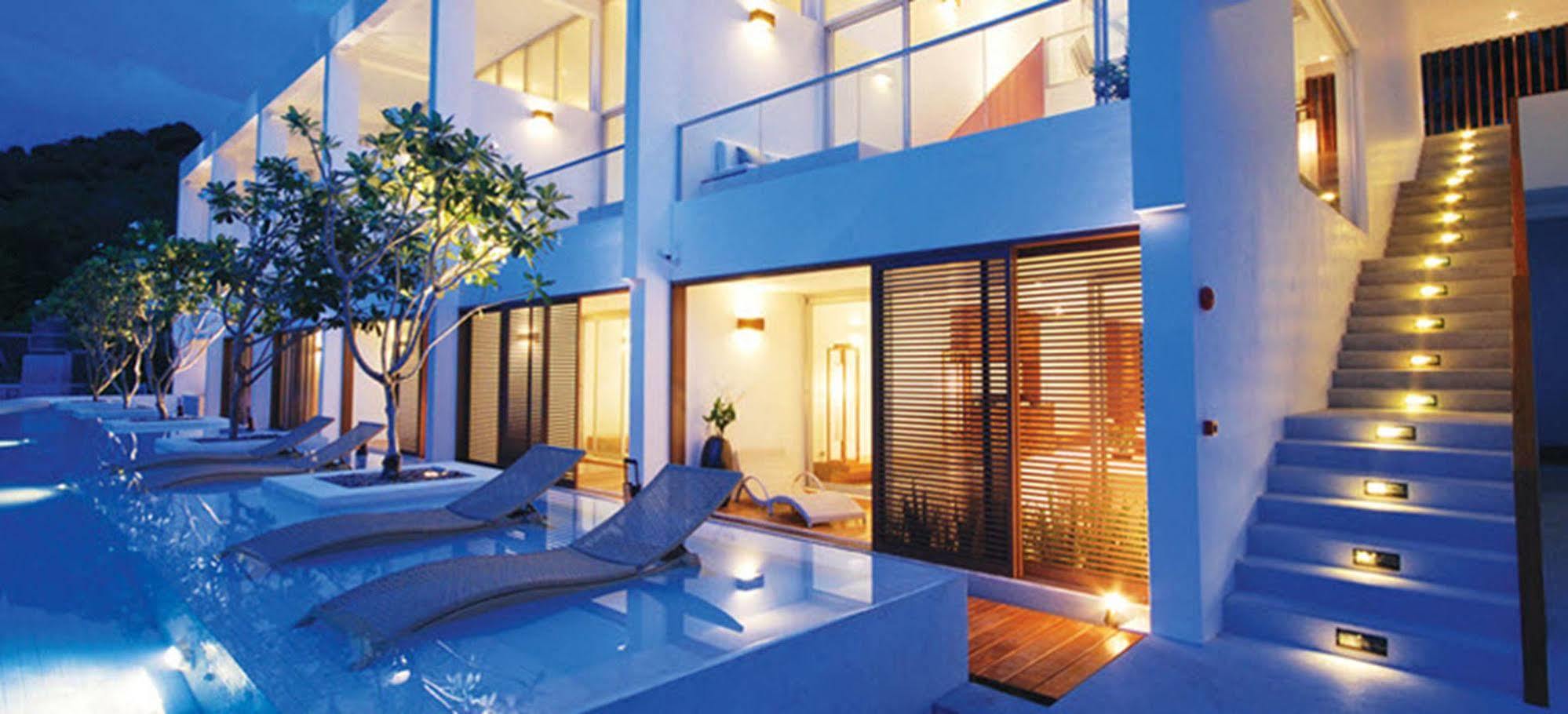 Отель The Quarter Phuket Сурин-Бич Экстерьер фото